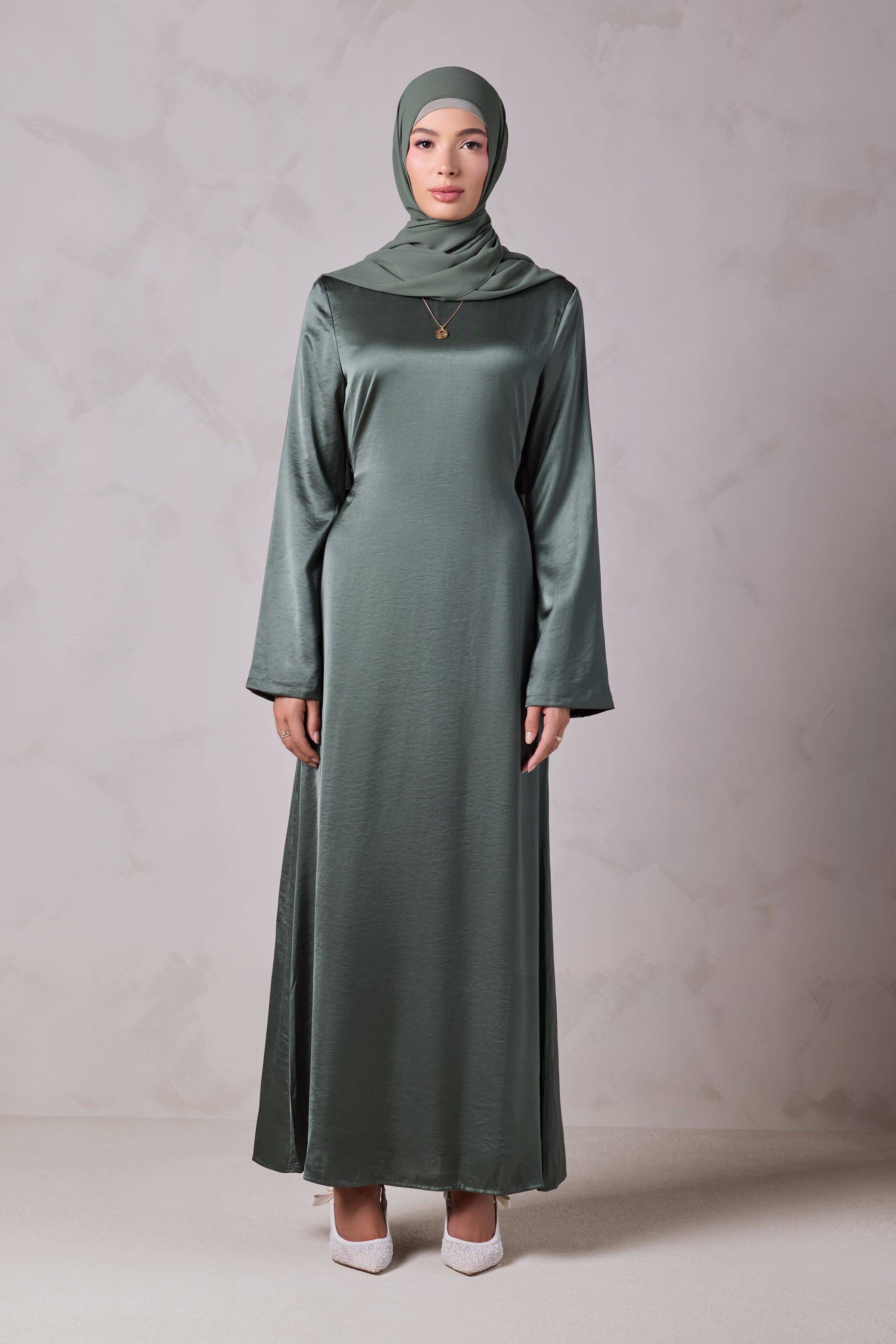 Amani Lace Trim Abaya & Hijab Set - Zaytoon