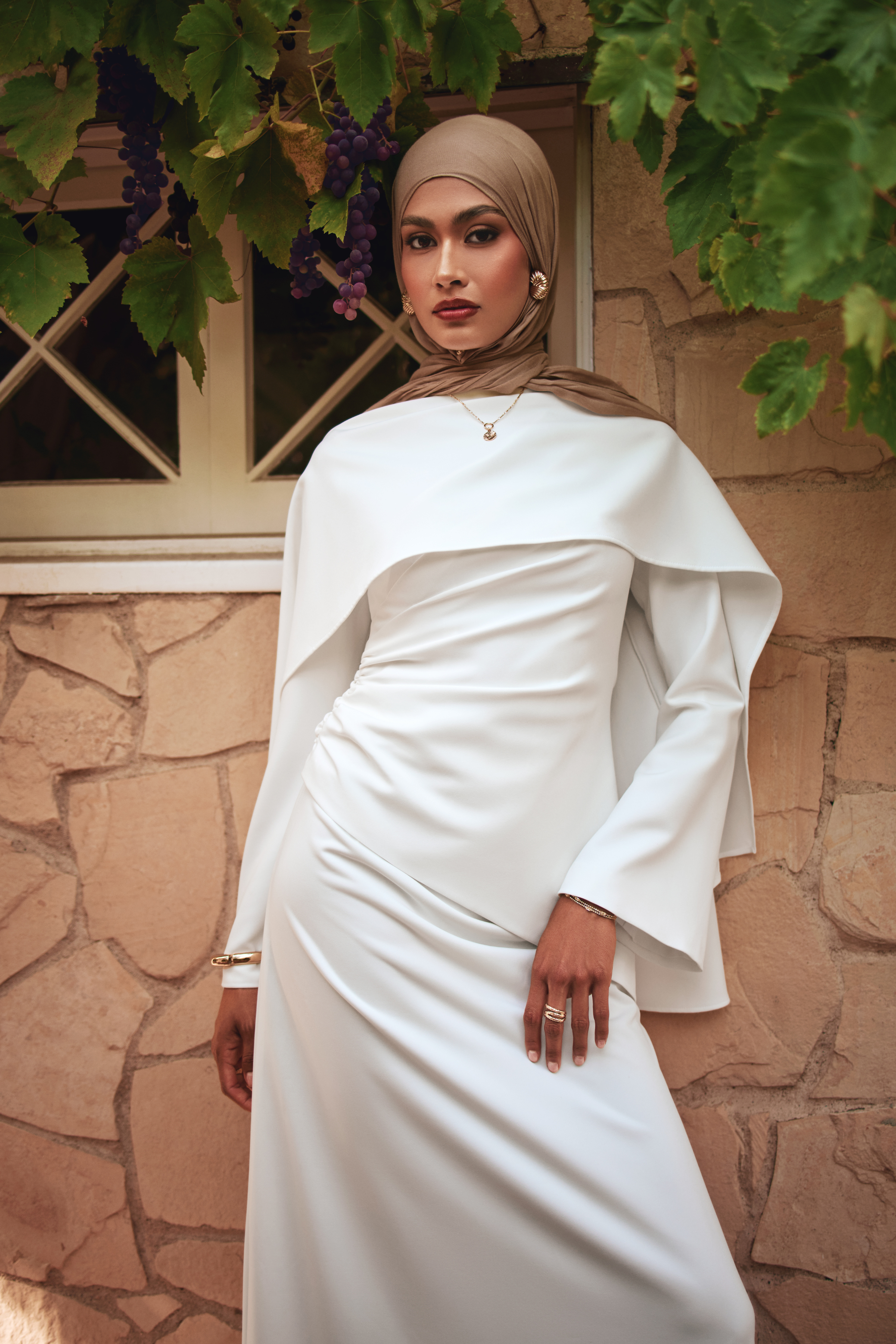 Meyah Synched Cape Top - Off White