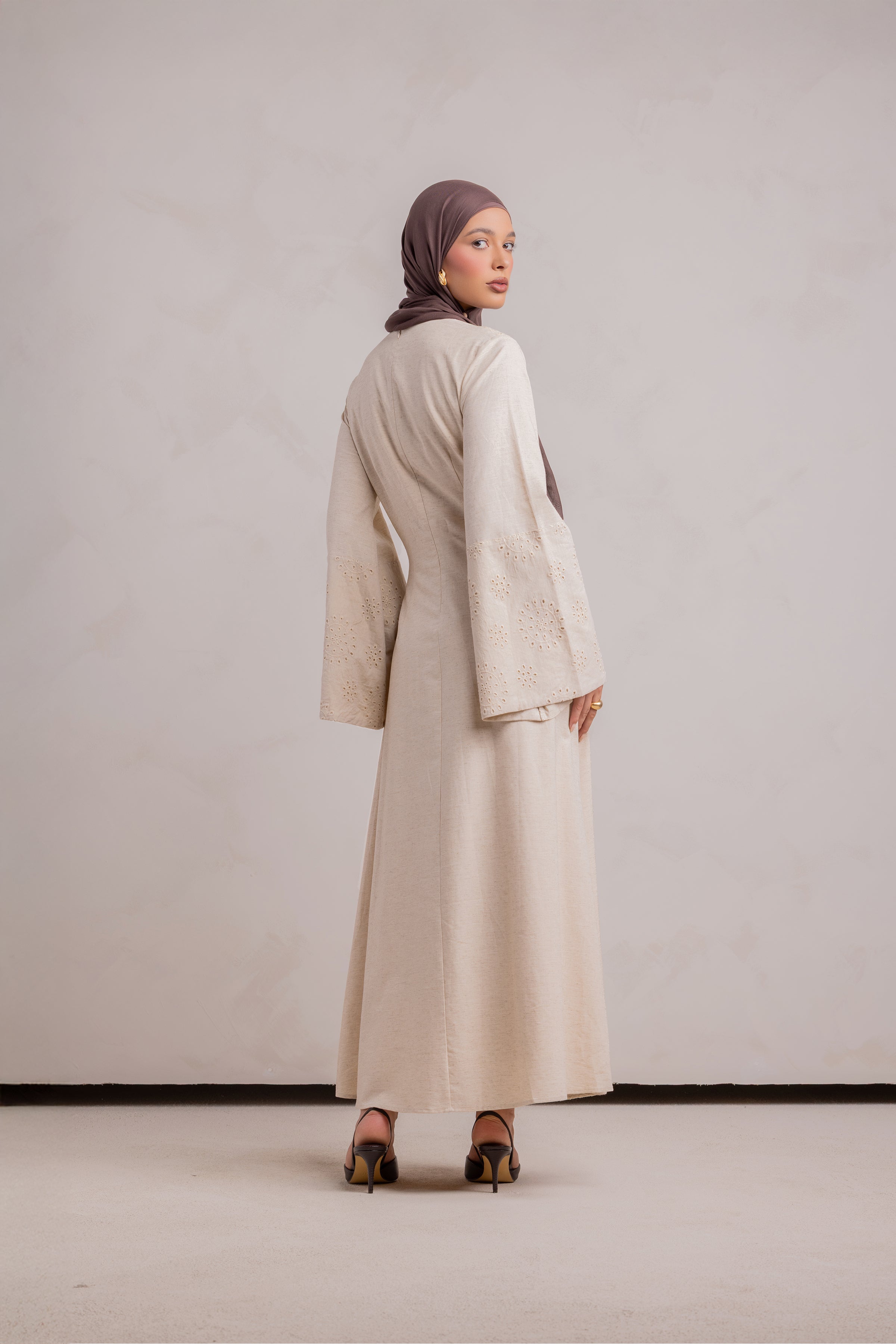 Lulwa Embroidery Dress - Dubai