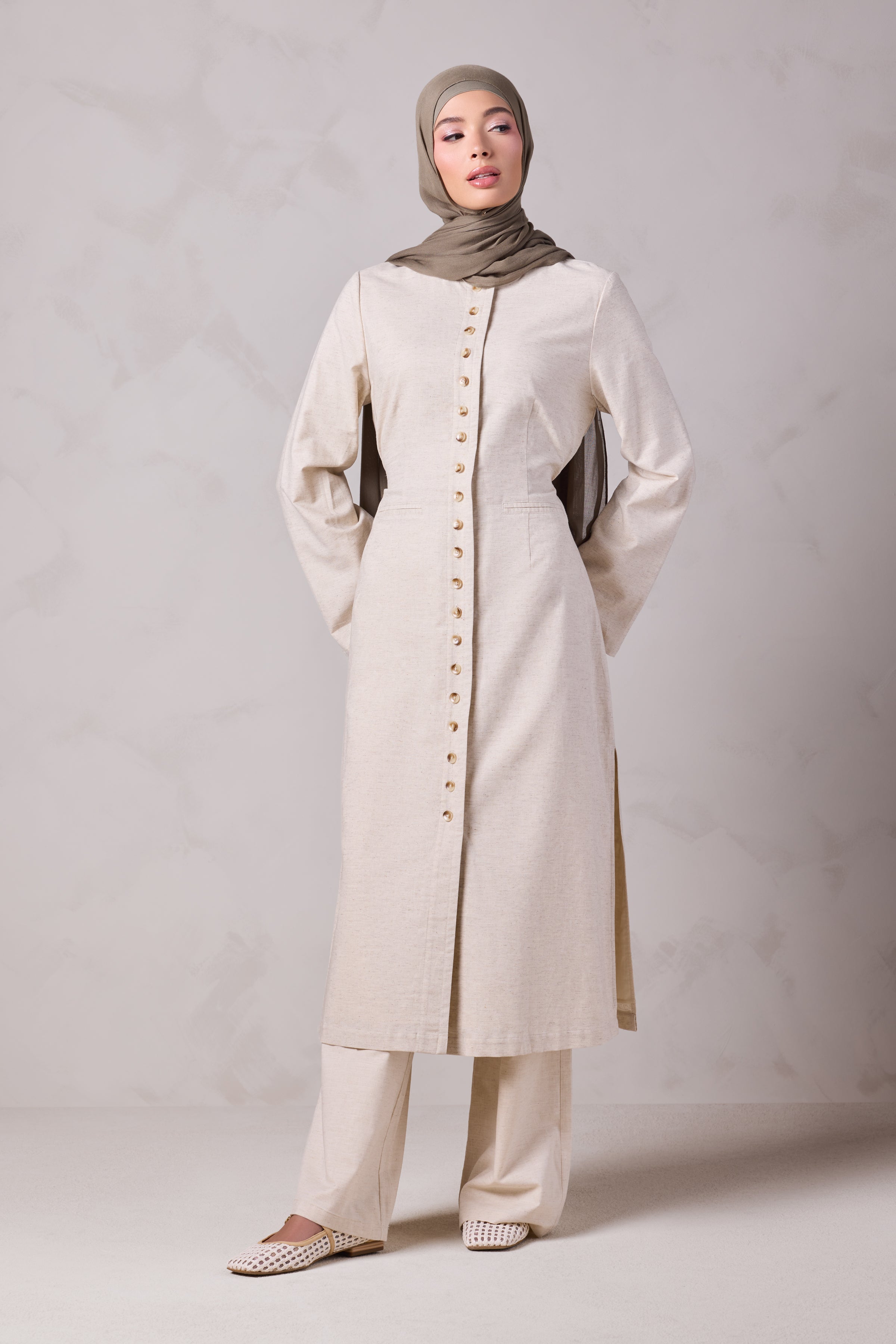 Tasneem Linen Top and Pant Set - Raml Lubnan