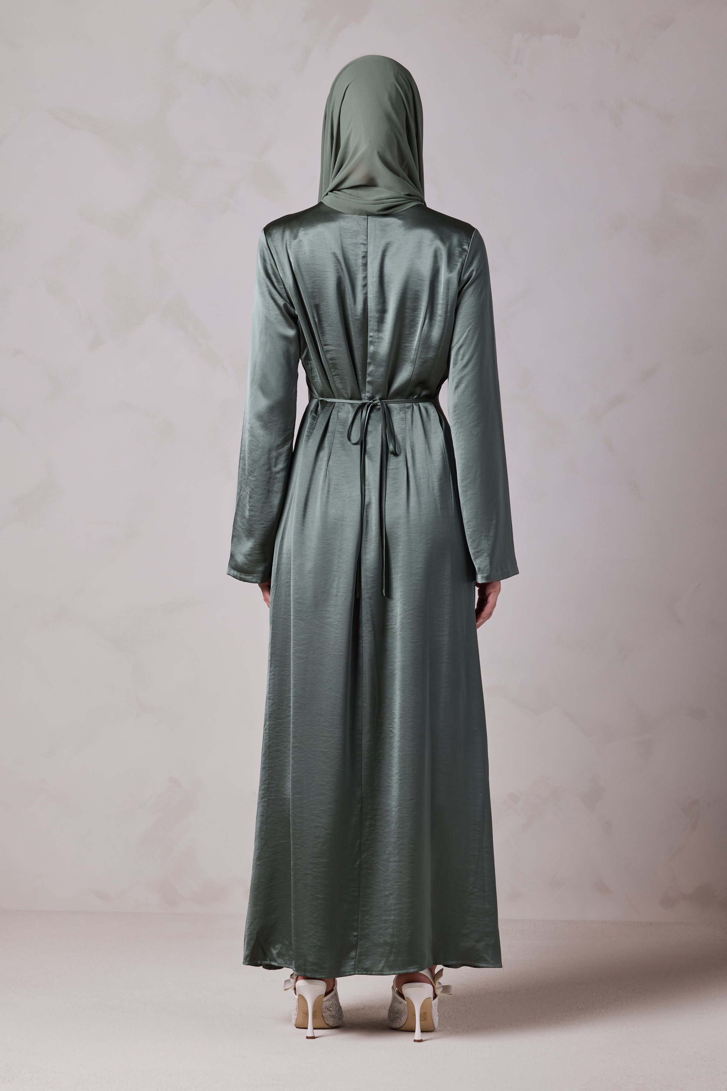 Amani Lace Trim Abaya & Hijab Set - Zaytoon